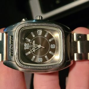 Nixon Watch